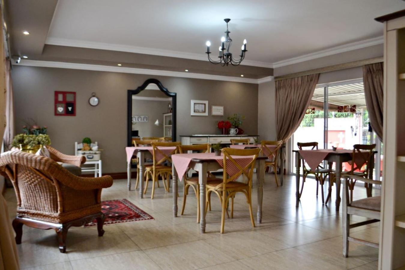 Bokmakierie Gastehuis Emalahleni Pty Ltd Dış mekan fotoğraf