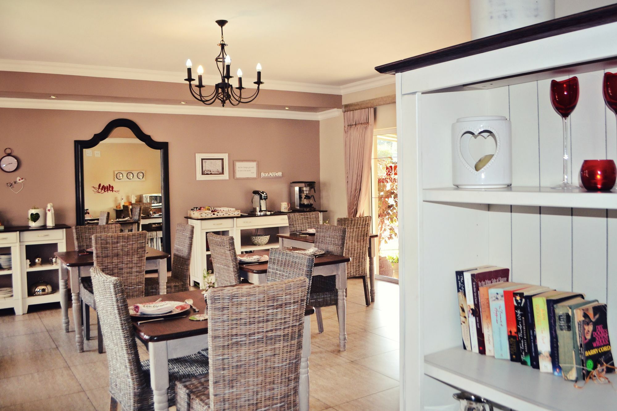 Bokmakierie Gastehuis Emalahleni Pty Ltd Dış mekan fotoğraf